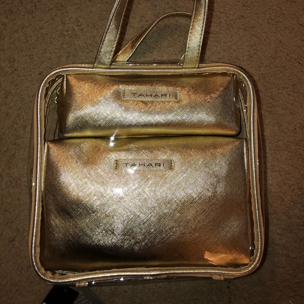 Travel makeup bags